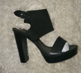 Pelle Moda ***Shoe Closet****