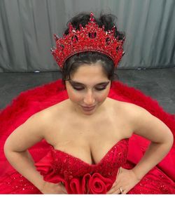 QUINCEAÑERA CROWNS