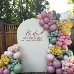 Balloon Garland $260