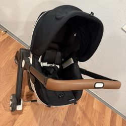 Evenflo Shyft Carseat/stroller