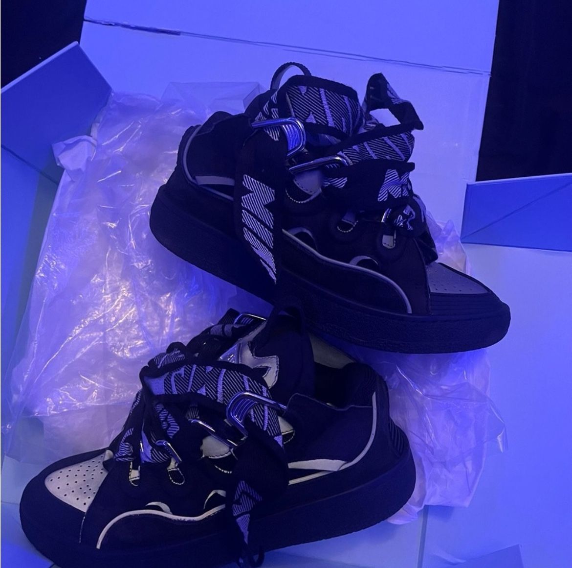 Lavin Curb Size 11 Black And Silver 