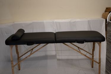 Folding/Portable Massage Table
