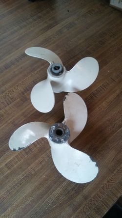 2-9" Diameter Outboard Propellers