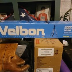 Vermont 9000 Deluxe Photo/Video Tripod