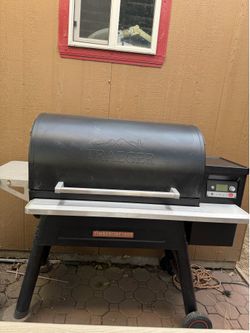 Traeger smoker