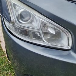 Nissan Maxima Headlights And Grille 