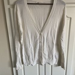White Cardigan 🤍⚪️🤍⚪️