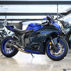 2023 YAMAHA R7