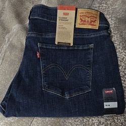 Womens Levi  Jeans
