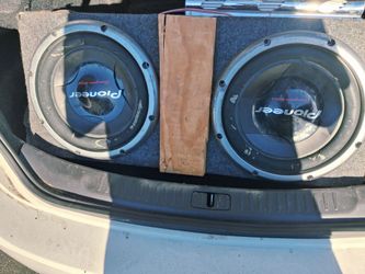 Pioneer Subwoofer box