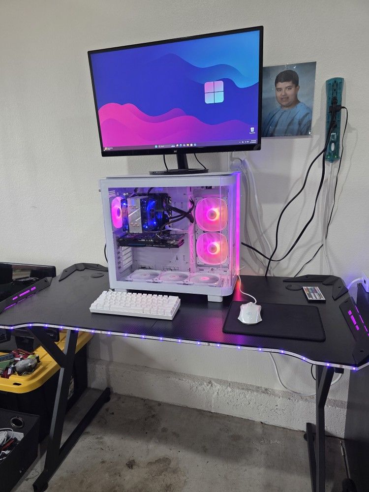 Windows 11 Gaming Computer i5 8th Gen. 8400 16gb Ddr4 256gb Nvme Nvidia GeForce Gtx 970 4gb