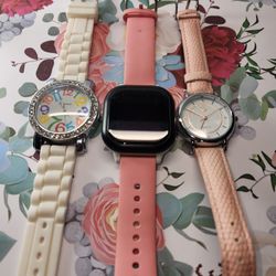#1910, LOT OF 3 VTG WATCHES, GREAT CONDITION, NEED BATTERIES
