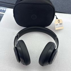 Beats Studio Pro- Black (WMP014662)