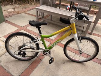 Woom 4 bikes (2)