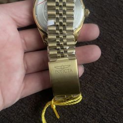 New Invicta Mens Watch 
