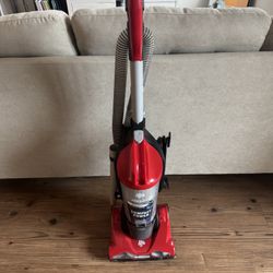 Dirt Devil Endura Reach Vacuum
