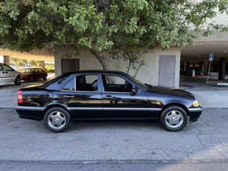 Mercedes Benz C230