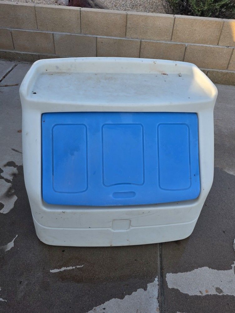 Toy Box