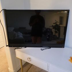 42” flat screen tv VIZIO