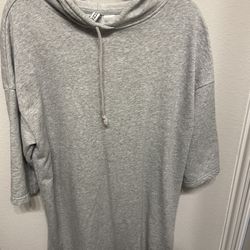 Divided Women’s Gray Oversized Long Sleeve Tunic, Small