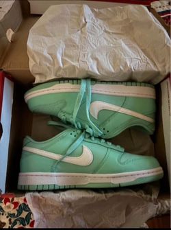 Nike Dunk Low Emerald Rise