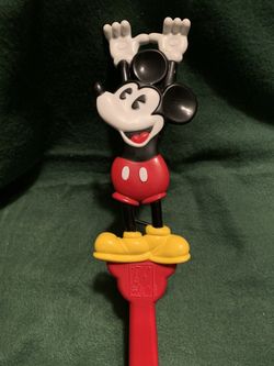 Mickey Mouse Back Scratcher 