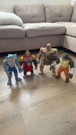 12 inches figures (set of 4)
