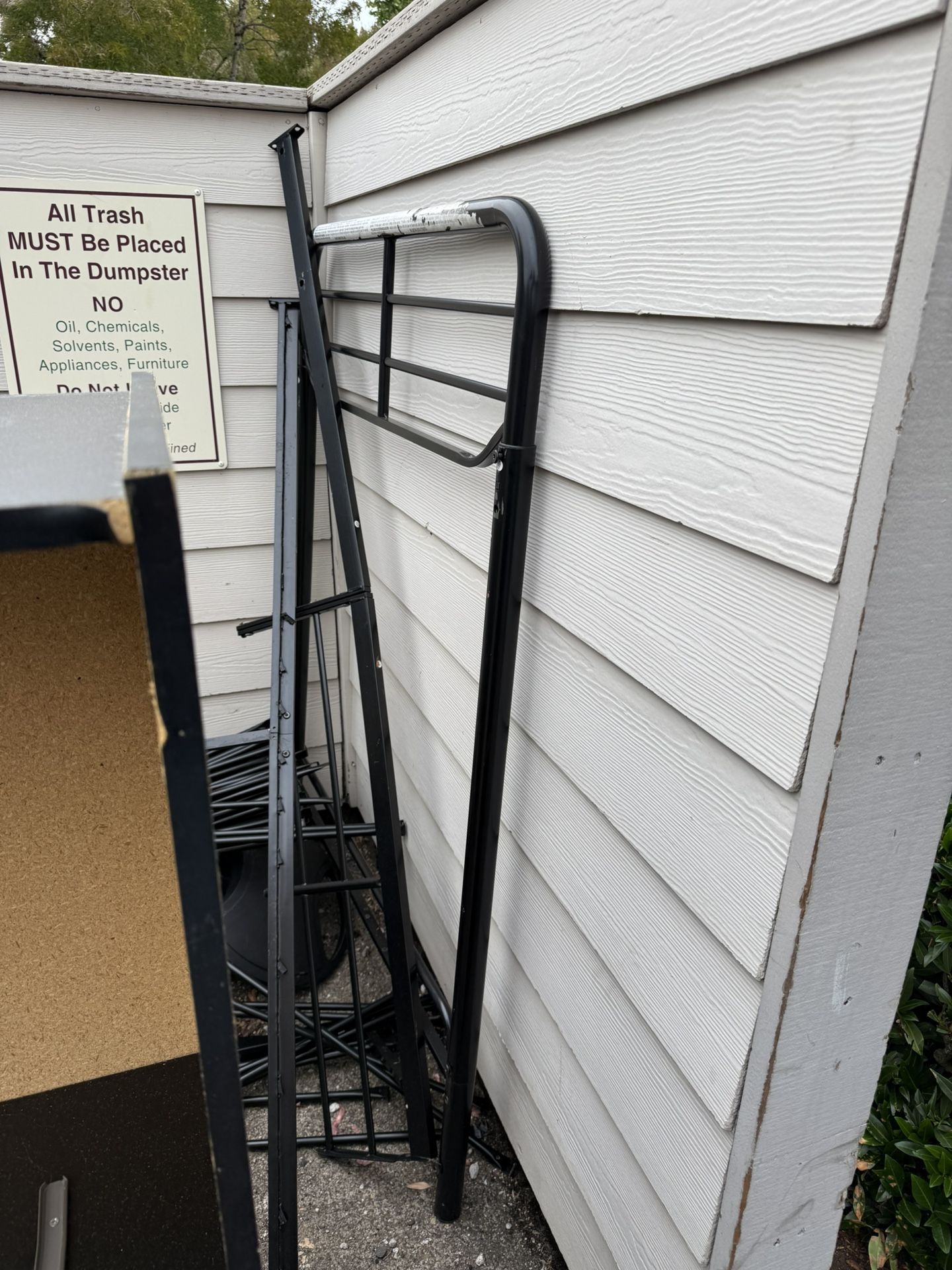Free Bunk Bed Black Metal
