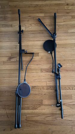 Microphone stands