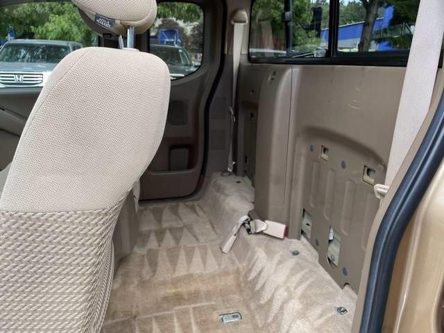 2005 Nissan Frontier 4WD