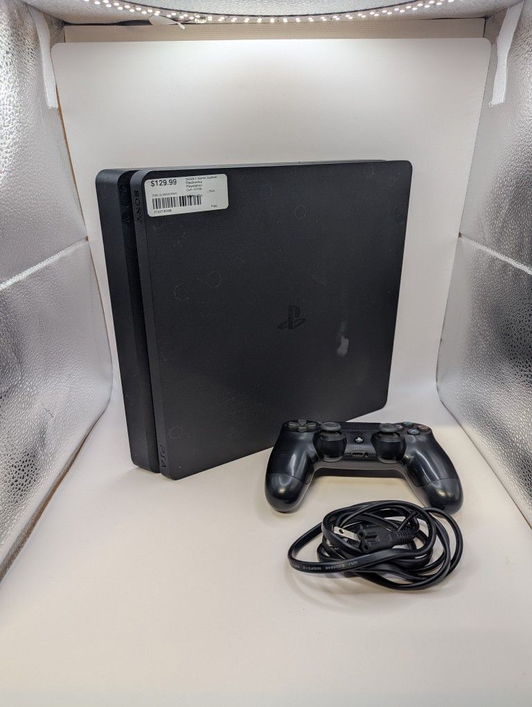 SONY PLAYSTATION 4 CUH-2215B