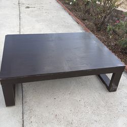 Free couch / sofa/ coffee table
