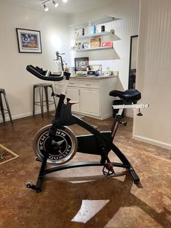 Schwinn IC Pro20 Indoor Bike for Sale in Richardson TX OfferUp