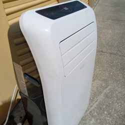 Very Clean SereneLife Portable Air Conditioner ⁶