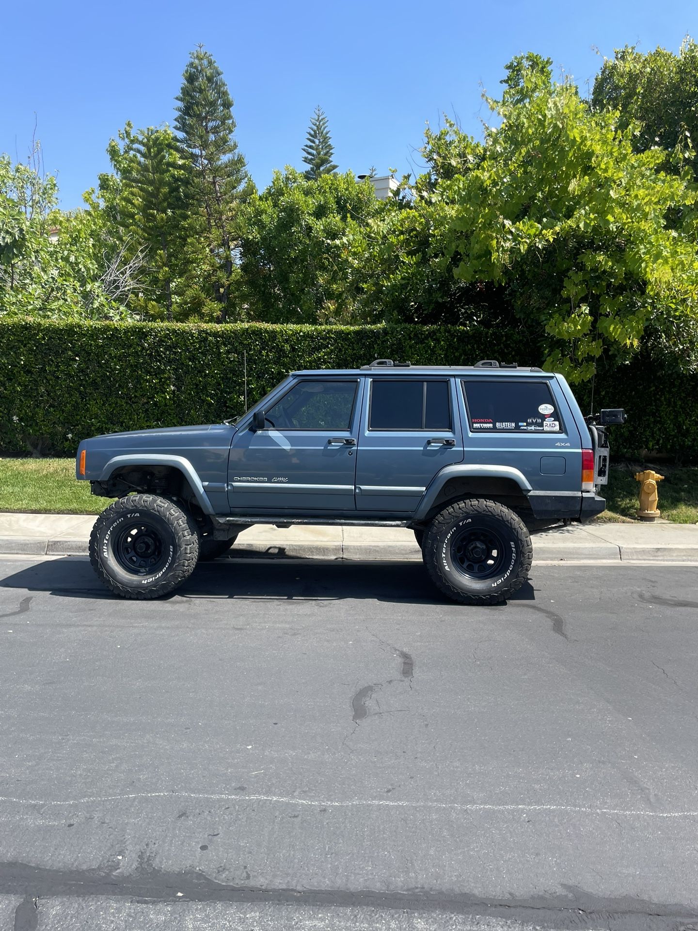 1999 Jeep Cherokee