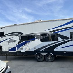 2013 Attitude Trailer