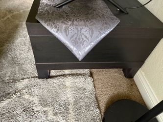 Tv stand