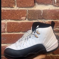 Jordan 12 Taxi Size 8.5