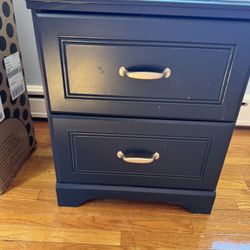 Nightstand 