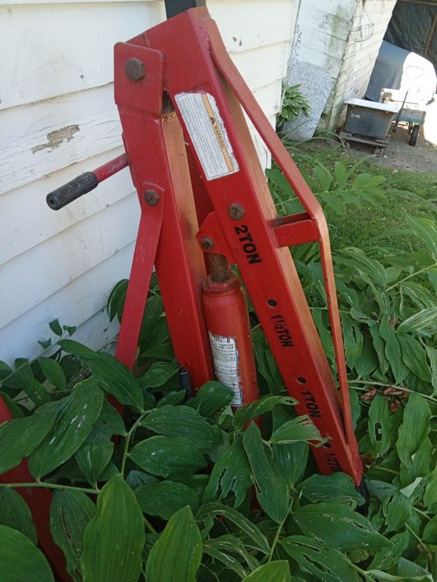 Engine Puller 