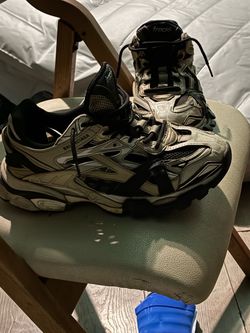 Balenciagas track 2s
