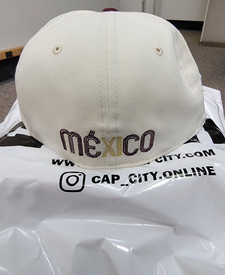 Mexico Quetzalcoatl Chrome New Era 59FIFTY Fitted Hat - Clark