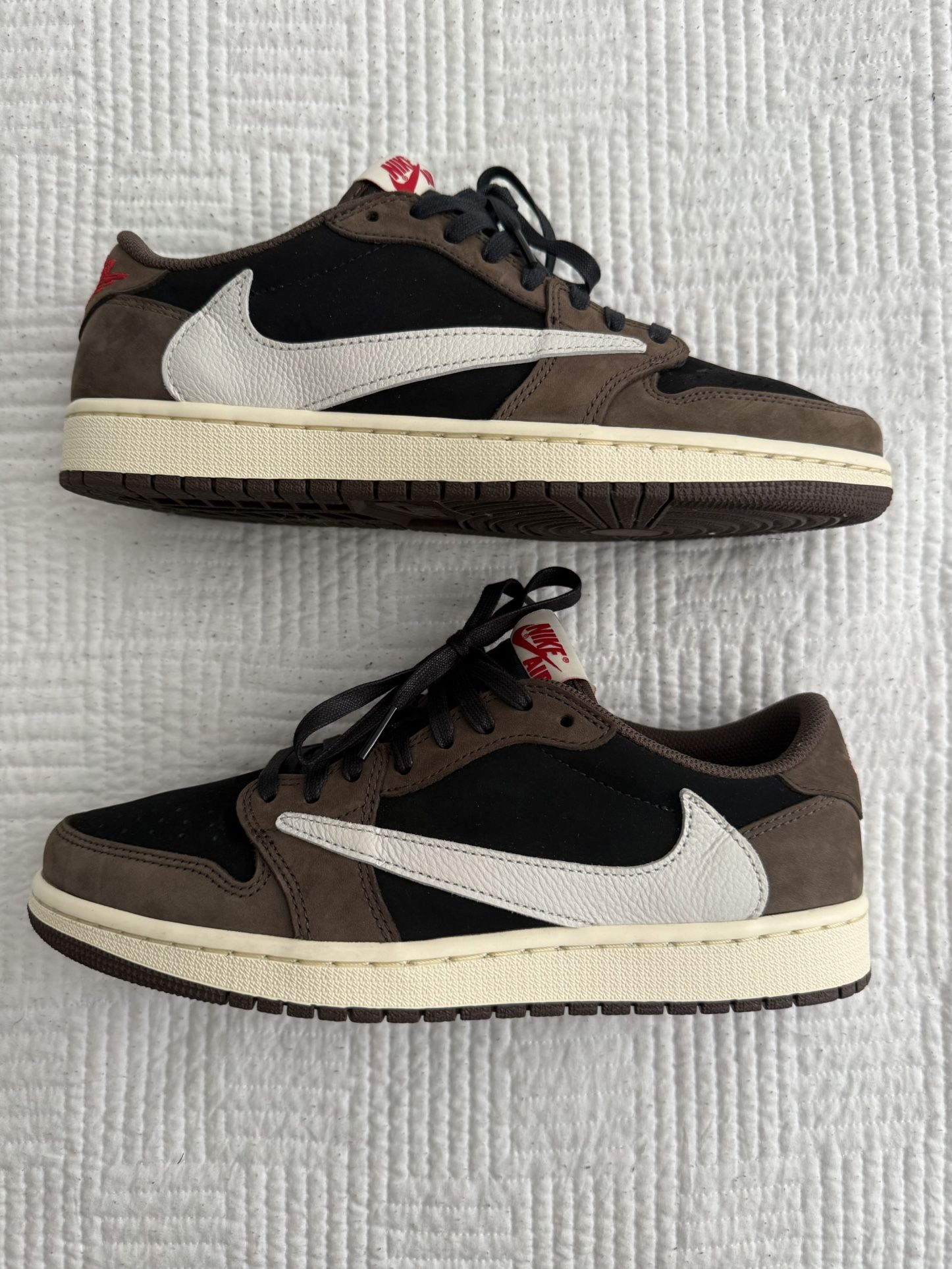 Travis Scott Mocha Jordan 1 Size 10