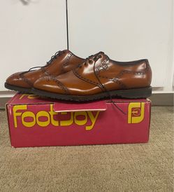 Footjoy spikeless golf/professional shoes