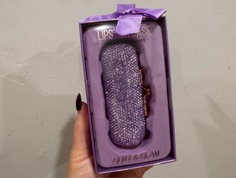 Glitz & Glam purple lipstick case✨