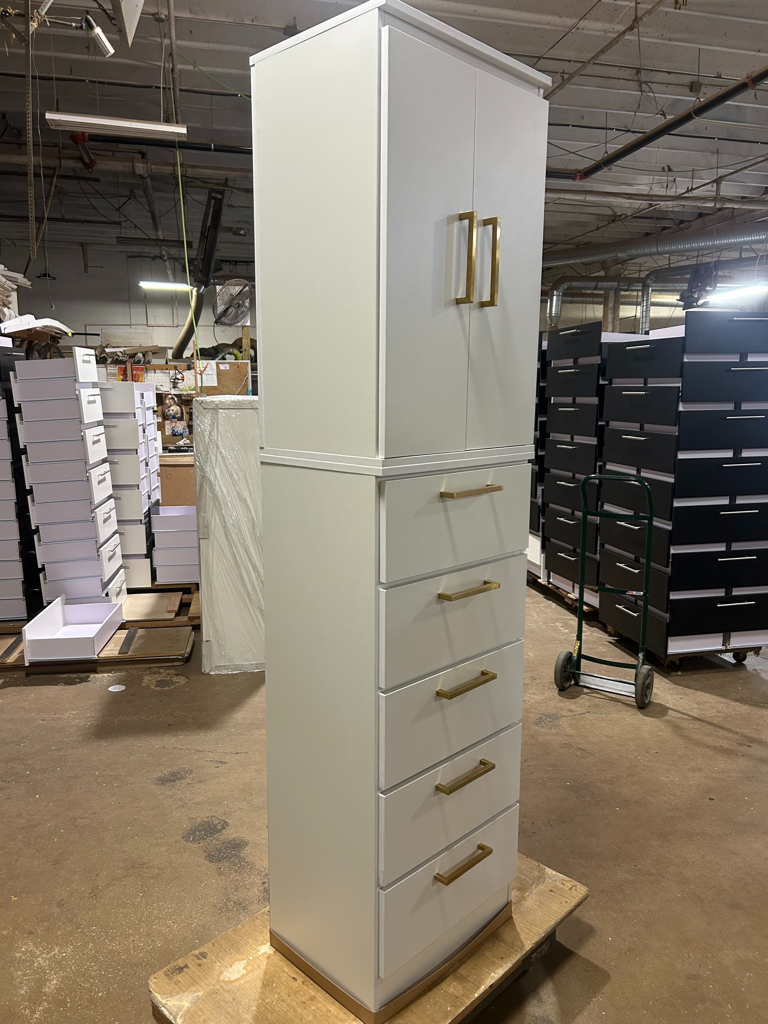 Armarios Modernos | Blanco, Gris y Negro – Mate & High Gloss