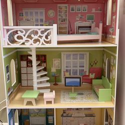 Kid Kraft Doll House