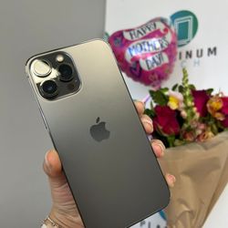 iPhone 13 Pro Max, Unlocked, 128 Gb, Black Color, Scratched screen $500