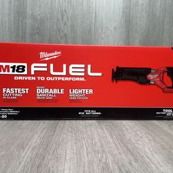 Milwaukee M18 2821-20 Cordless Sawzall Reciprocating Saw - Black