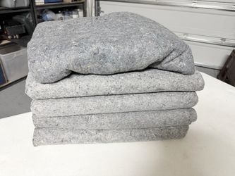 5 Moving Blankets- Used, Good Condition Clean No Damages.